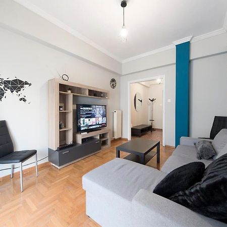 Central Apartment 3' To Metaksourgio Metro Station Атина Екстериор снимка