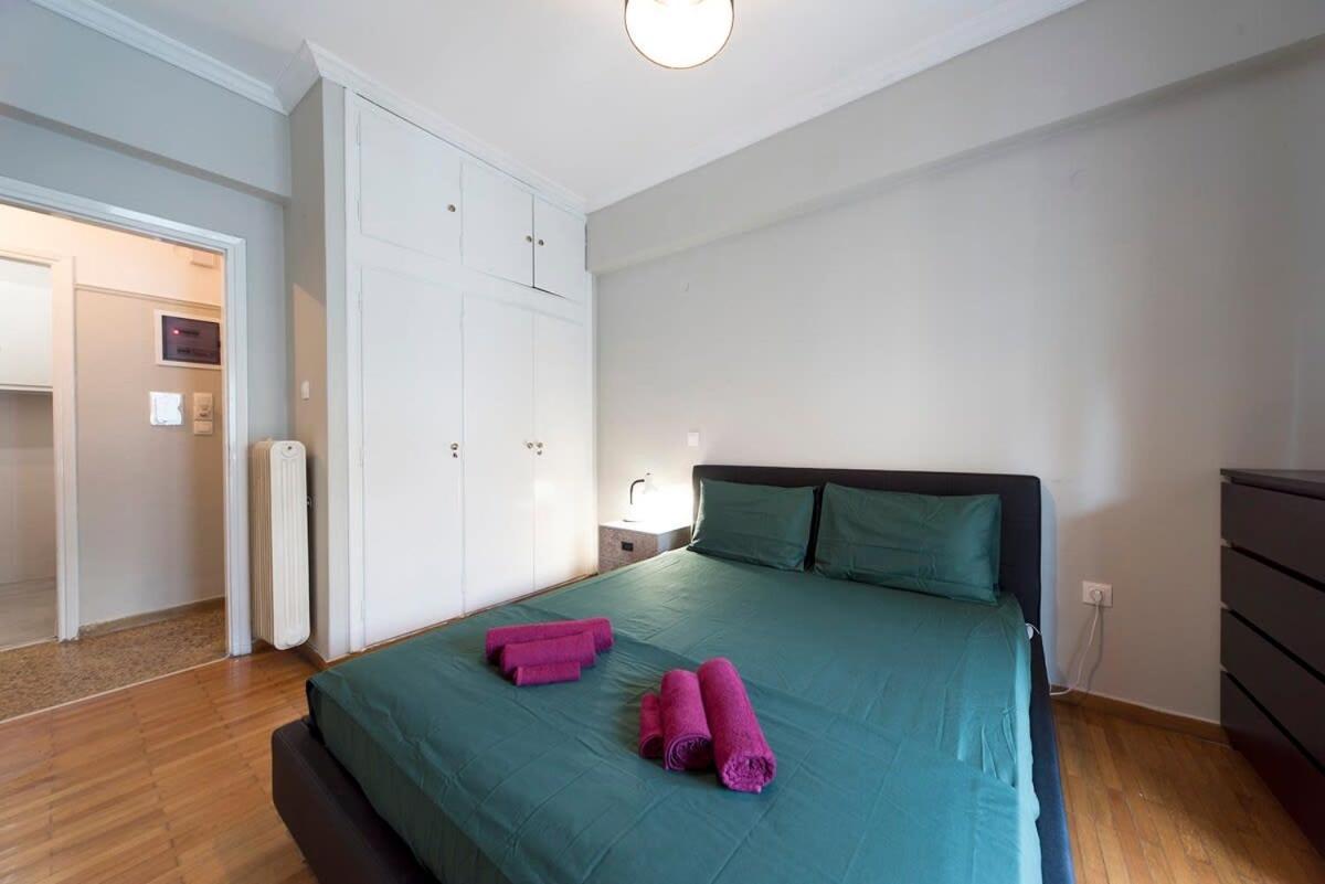 Central Apartment 3' To Metaksourgio Metro Station Атина Екстериор снимка