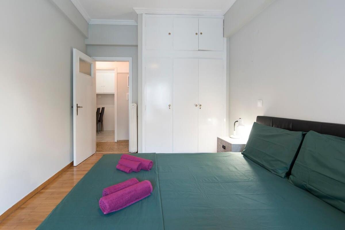Central Apartment 3' To Metaksourgio Metro Station Атина Екстериор снимка