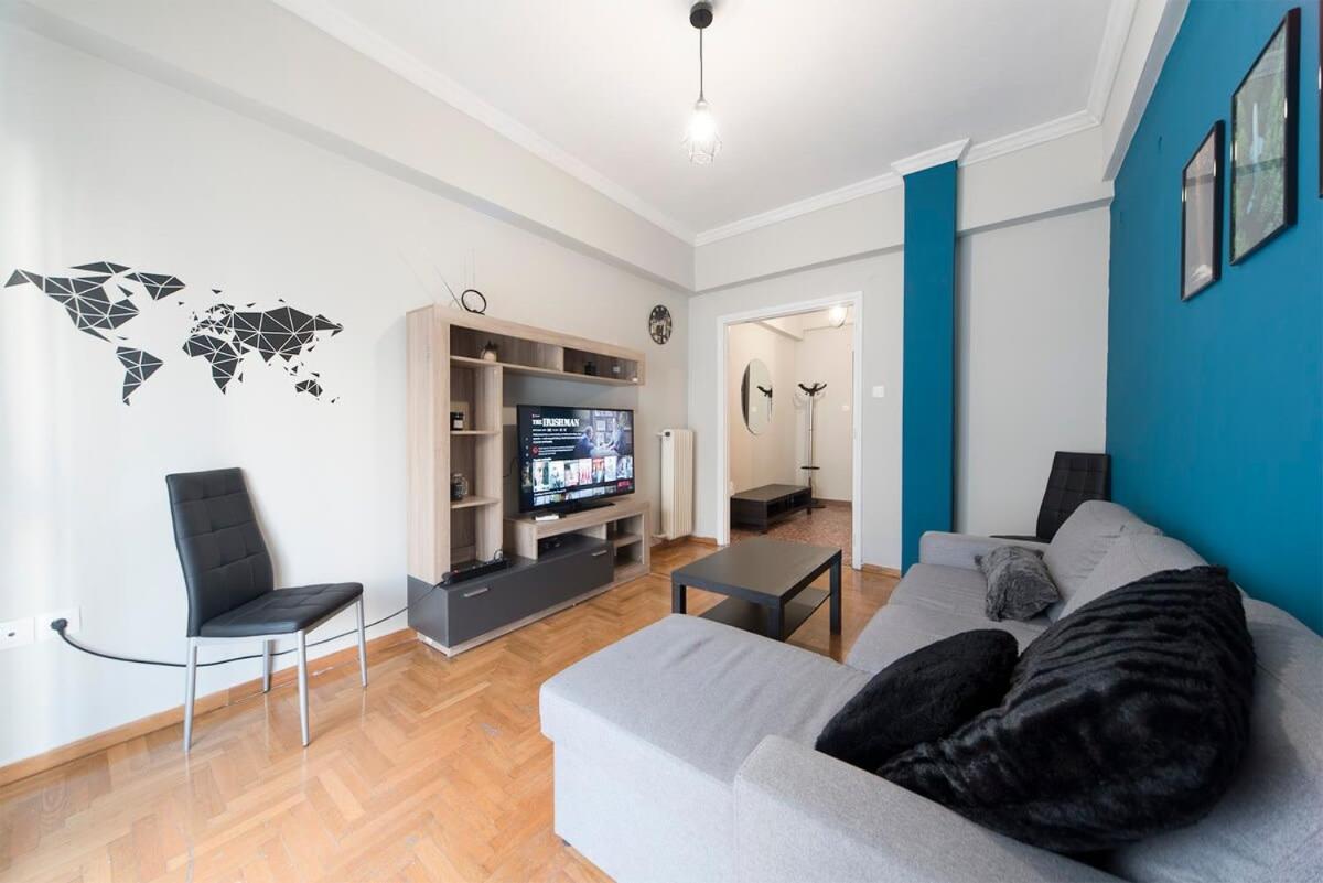Central Apartment 3' To Metaksourgio Metro Station Атина Екстериор снимка